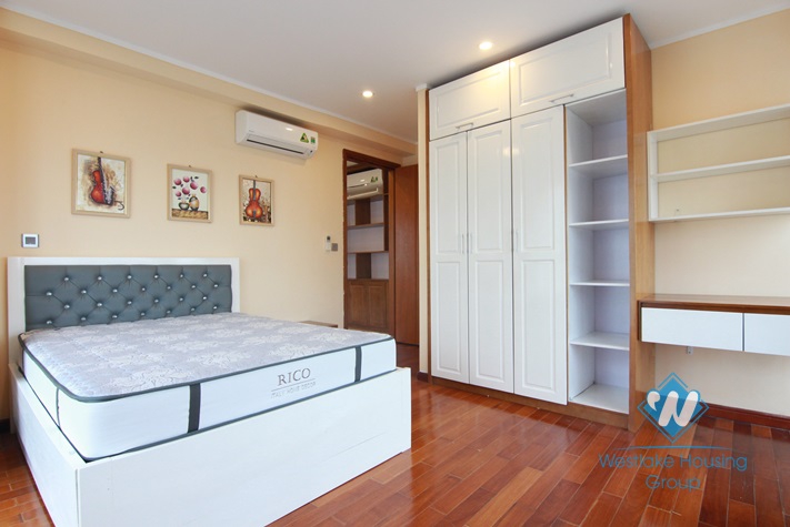 A charming and luxury 3 bedroom apartment for rent in Ciputra Compound